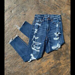 American Eagle Tomgirl Jeans